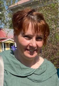 Elina Lindroos-Hölli