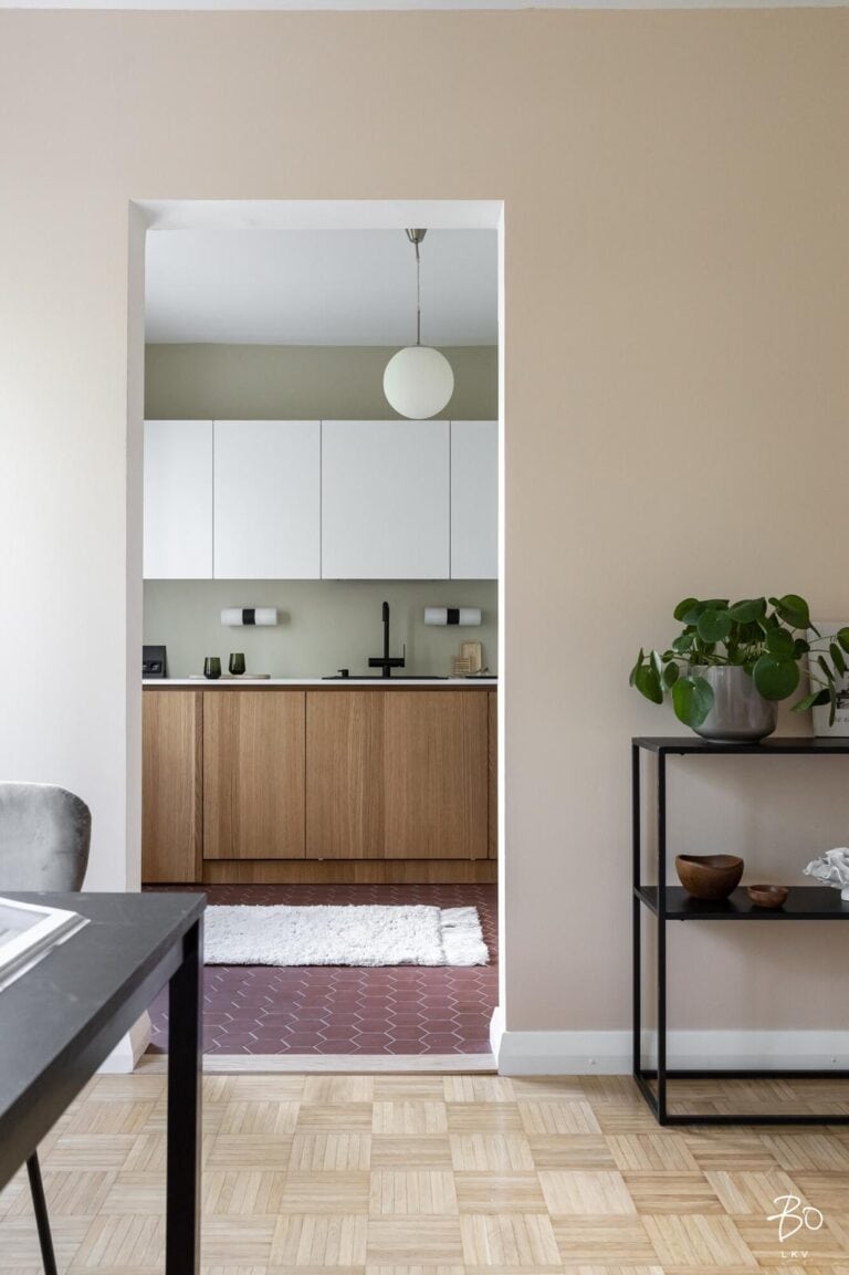 ce183fe6-3b28-427c-99a2-9640000f74a2